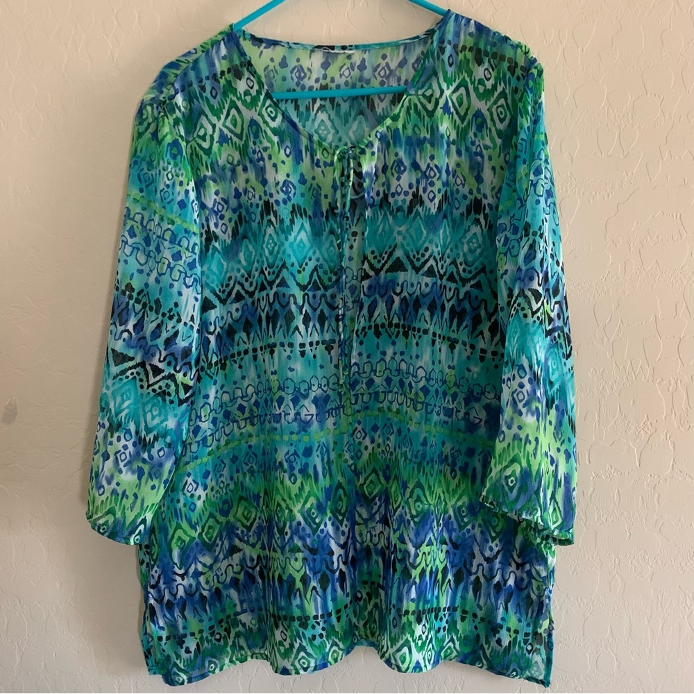 Sheer top,beautiful beachy flowy